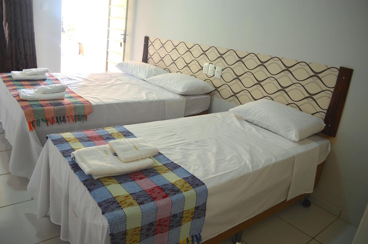 Canoas Hotel Poconé Εξωτερικό φωτογραφία